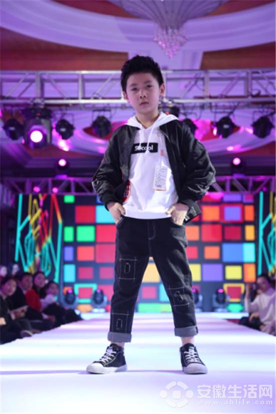 DƬ8.png